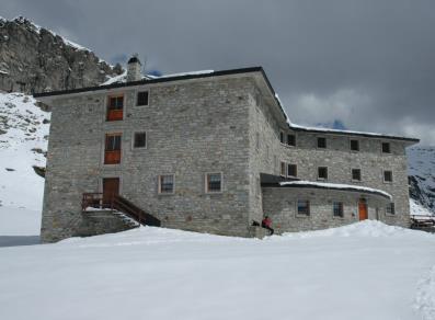 Die Berghütte Arp