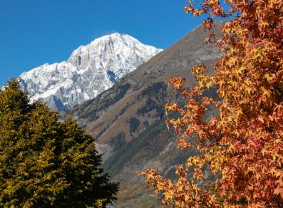 Mont Blanc von La Salle im Herbst gesehen