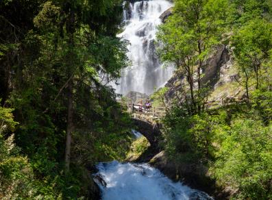Lenteney Wasserfall