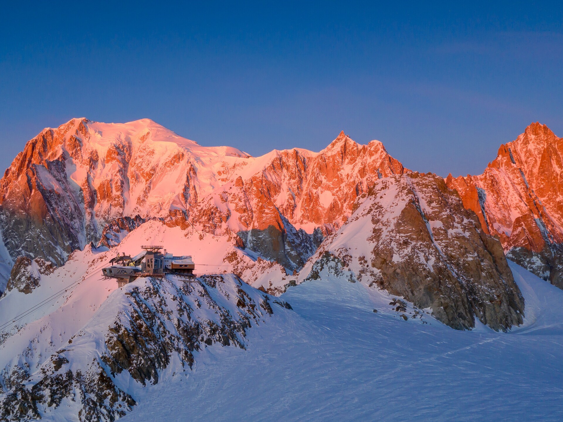 Alba - Skyway Monte Bianco