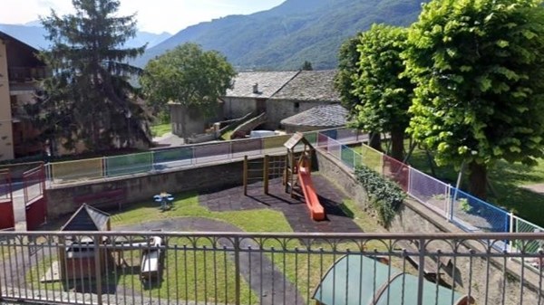 Parque infantil - Via Tollen