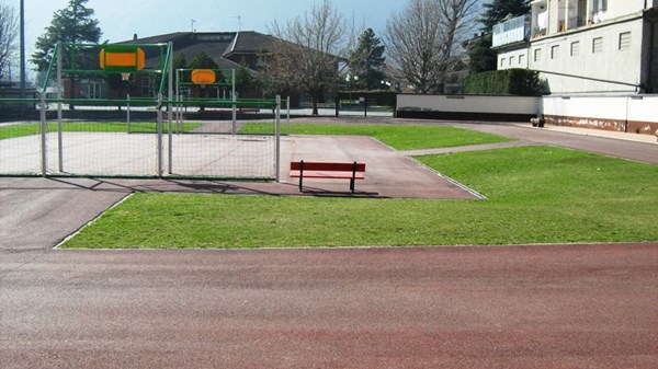 Parco giochi - Via Duca d'Aosta