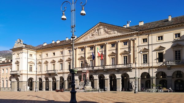 Mostra Mercato "Le Grenier en Place"
