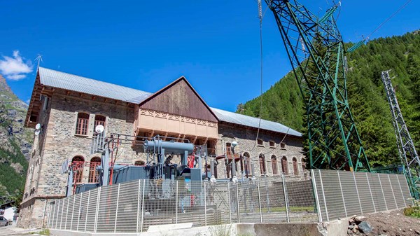Visita alla centrale idroelettrica di Gressoney-La-Trinité