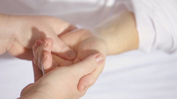 4 Chiacchiere su Omeopatia e dintorni. Massimo Boeris Maestro di Shiatsu