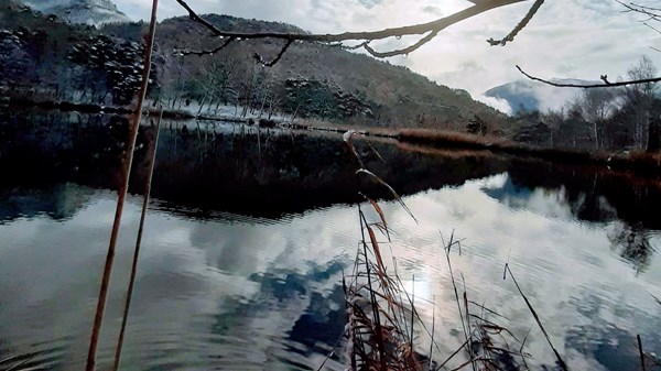 Un écrin de secrets: Réserve Naturelle du Lac de Villa et son château