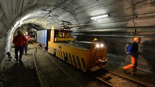 Guided visit to the mine site in Cogne