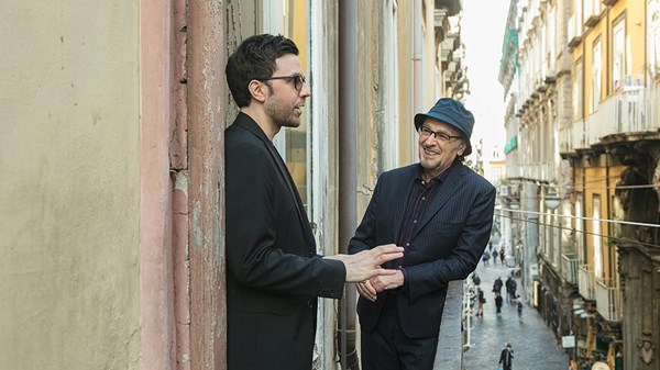 Saison Culturelle - Eduardo De Crescenzo Avvenne a Napoli
