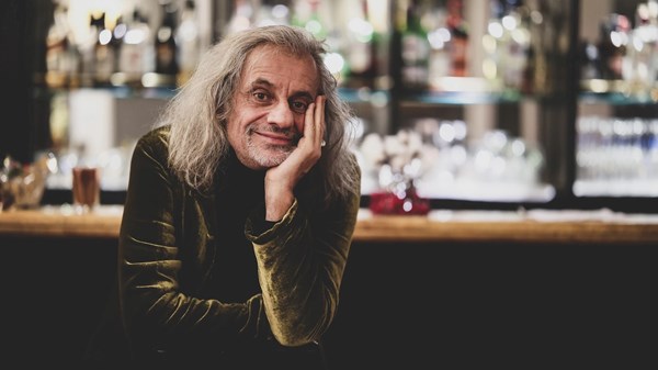 Saison Culturelle - Arrivano i Dunque (Avannotti, Sole Blu e la storia della giovane Saracinesca)