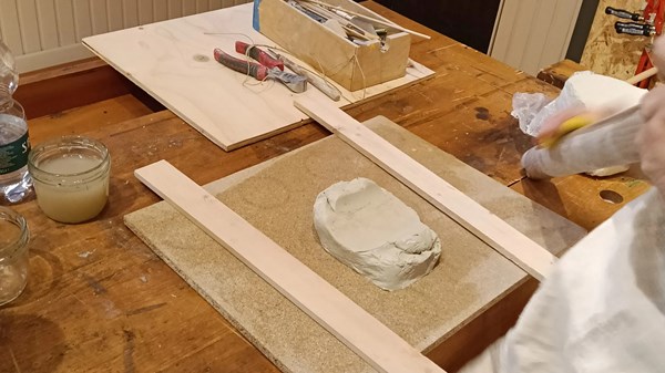 Diy Vibes - Mani d'argilla: modella la tua creatività