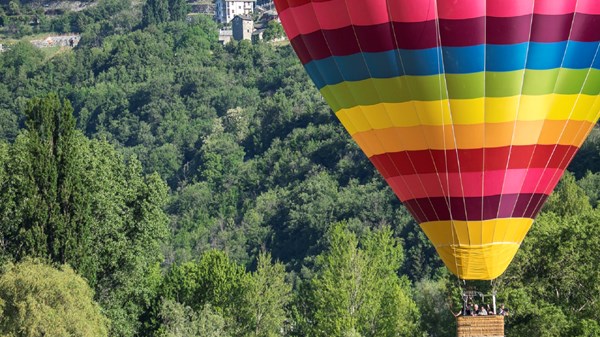 Hot air balloon flights for Mardi Gras