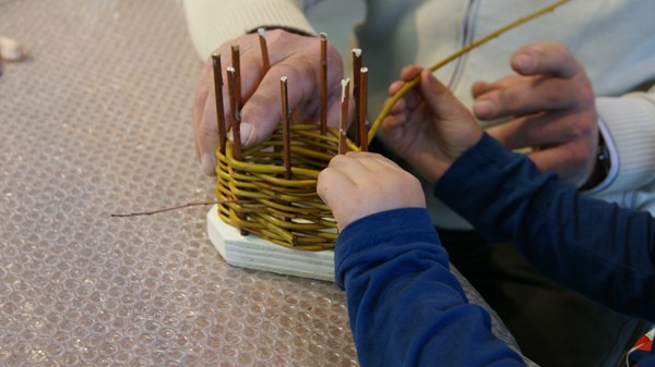 Trame di salice – Atelier per bambini al MAV