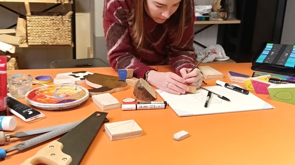 Legend Maker: costruisci, disegna e racconta