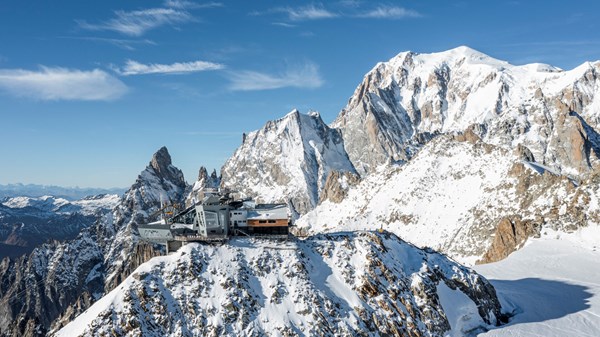 Vivere la montagna - dibattito e proiezione di un docufilm 