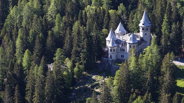 Valentinstag im Aostatal an Orten der Kultur