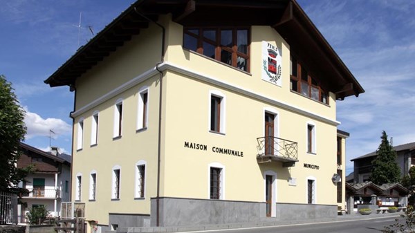 Townhall