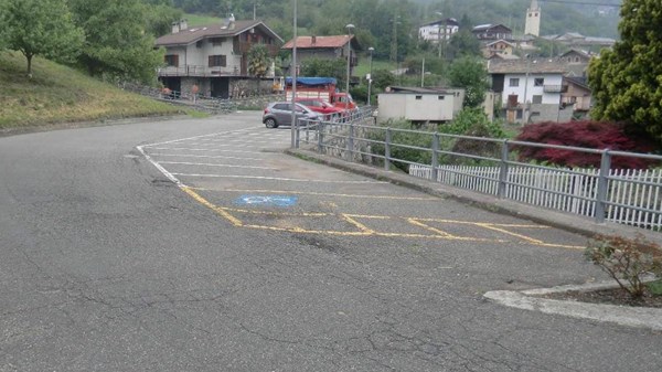 Parking Isollaz