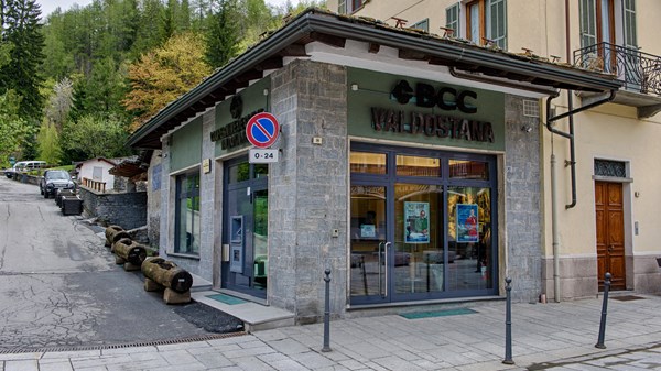 Banca "Credito Cooperativo Valdostana"