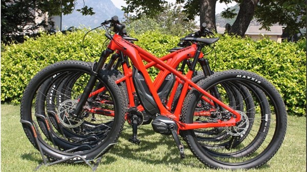 E-bike rental at Mobili Grosso shop