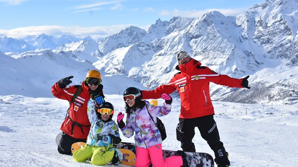 Giorgio Rocca Ski and snowboard  School Cervinia