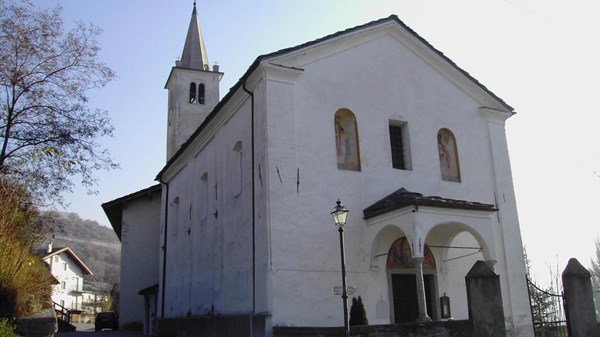 Iglesia parroquial de San Dionigio
