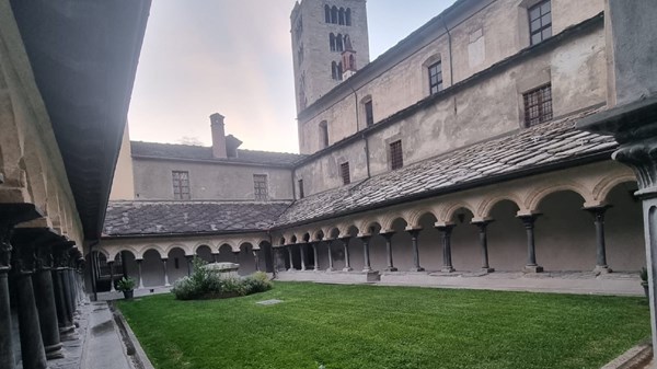 Chiesa e chiostro di Sant'Orso
