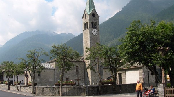 Église paroissiale Saint-Jean Baptiste