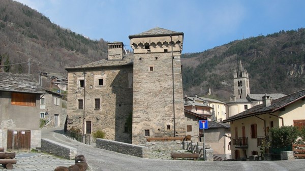 Castello d’Avise