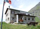 Berghütte Barmasse und der See von Cignana