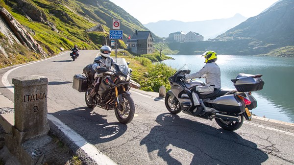MOTOTOUR - Aosta – Gran San Bernardo (A/R)