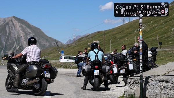 MOTOTOUR - Morgex –  Piccolo San Bernardo (A/R)