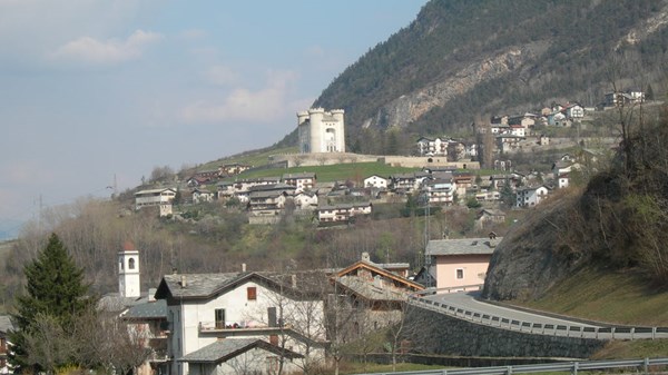 Cyclotour : Aoste – Avise – Route des Salasses – Aoste