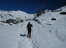 In snowshoes up to Arp Refuge