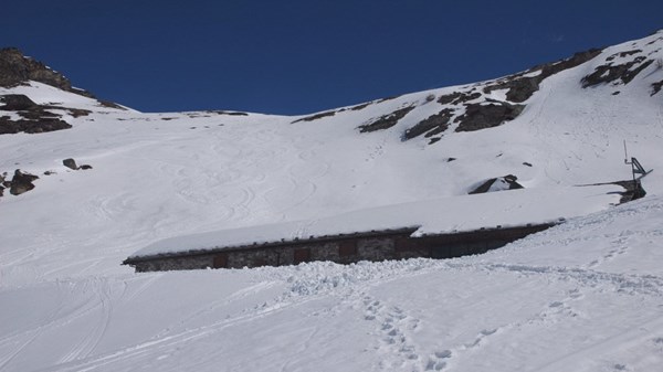 En raquettes jusqu'au Refuge Chalet de l'Epée