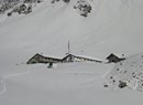 Mit Schneeschuhen bis zur Berghütte Vittorio Sella