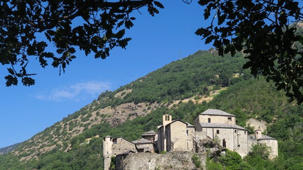 Quart castle - Nus