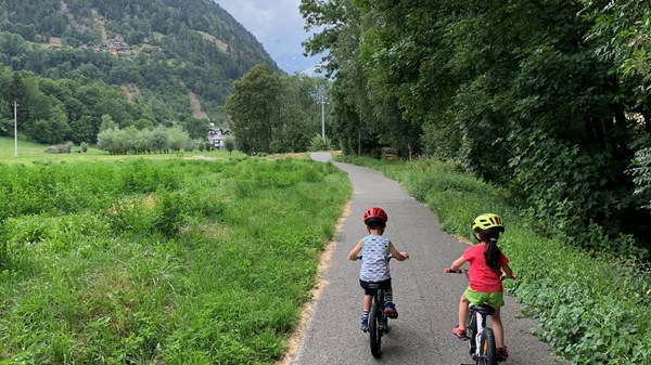 Cyclotour : Piste cyclable et piétonne Morgex-La Salle
