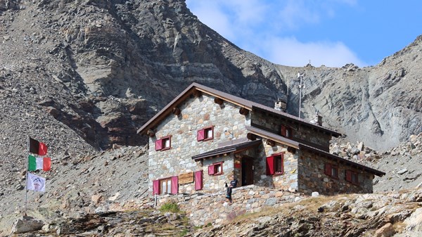Mountain Hut rESTAURANT Perucca Vuillermoz