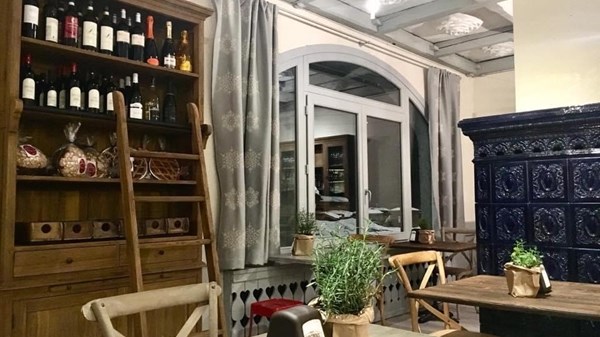 Restaurant Bar Birdy Backery