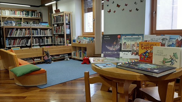 Biblioteca e postazione internet