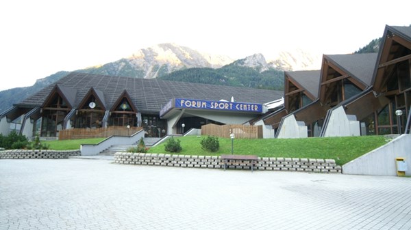 Centro sportivo "Courmayeur  Sport  Center"