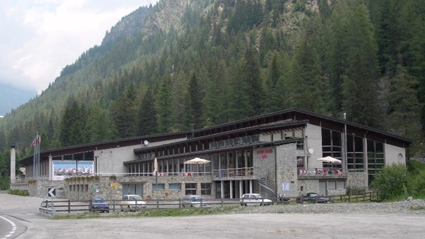 Sports centre "Gressoney Sporthaus"