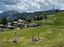 Fußballplatz (7 Spieler) und kinder park