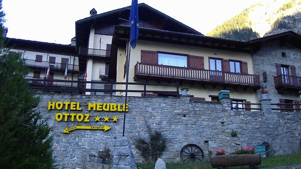 Hotel Ottoz