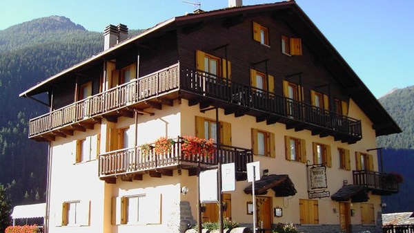 Hotel Mont Velan