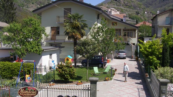 B&B Mandoué