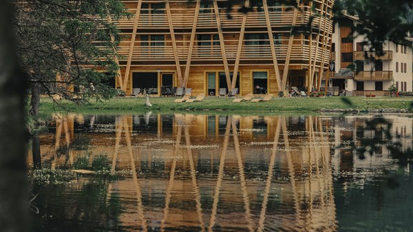 Au Charmant Petit Lac