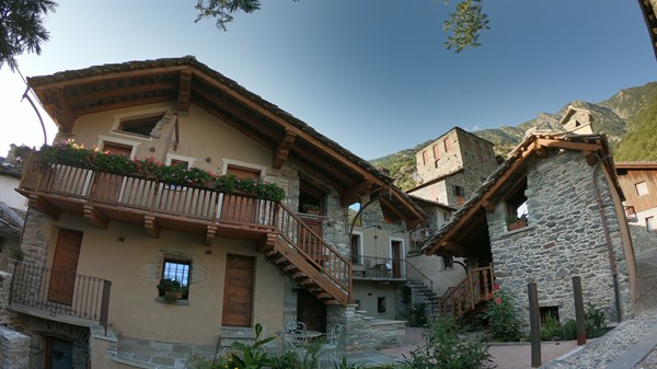 Au Coeur du Village