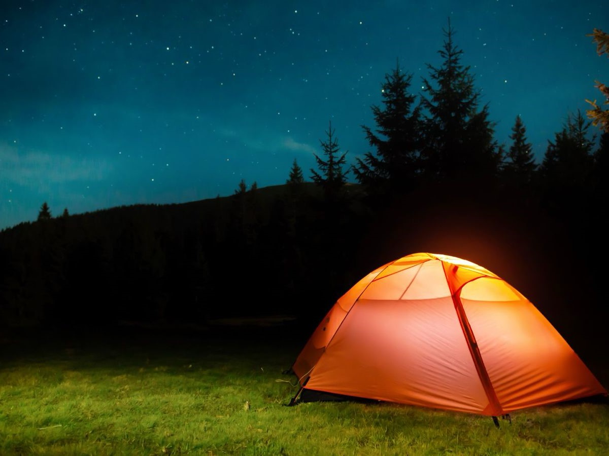 Notte in tenda