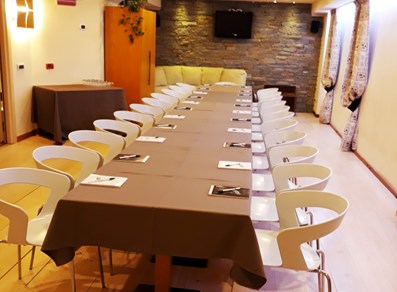 Maison Cly meeting room